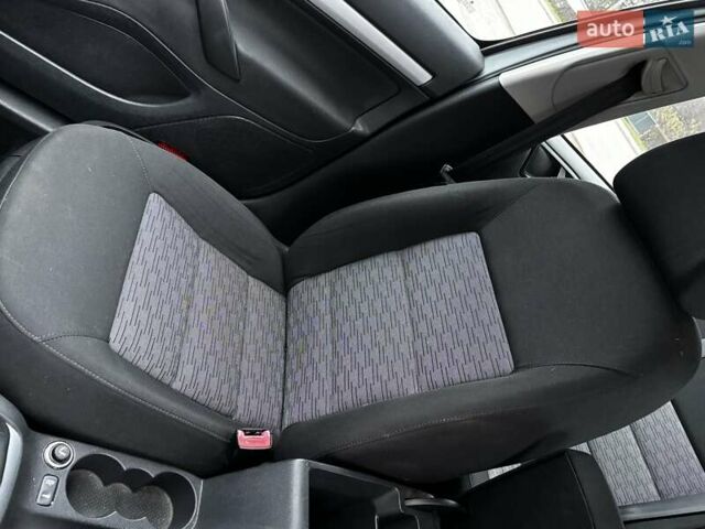 Серый Шкода Октавия, объемом двигателя 1.6 л и пробегом 203 тыс. км за 8099 $, фото 88 на Automoto.ua