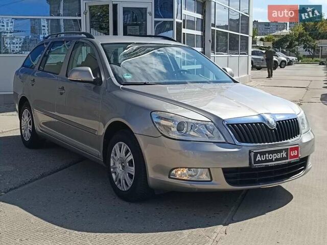 Серый Шкода Октавия, объемом двигателя 1.4 л и пробегом 224 тыс. км за 6990 $, фото 5 на Automoto.ua