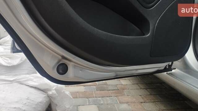 Серый Шкода Октавия, объемом двигателя 1.8 л и пробегом 215 тыс. км за 8000 $, фото 39 на Automoto.ua