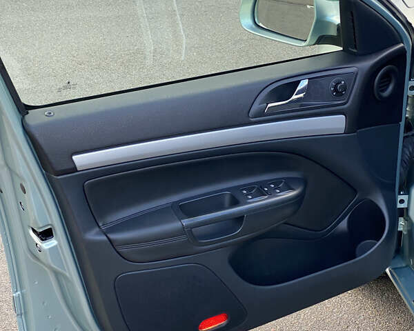 Сірий Шкода Октавія, об'ємом двигуна 1.8 л та пробігом 230 тис. км за 7100 $, фото 28 на Automoto.ua