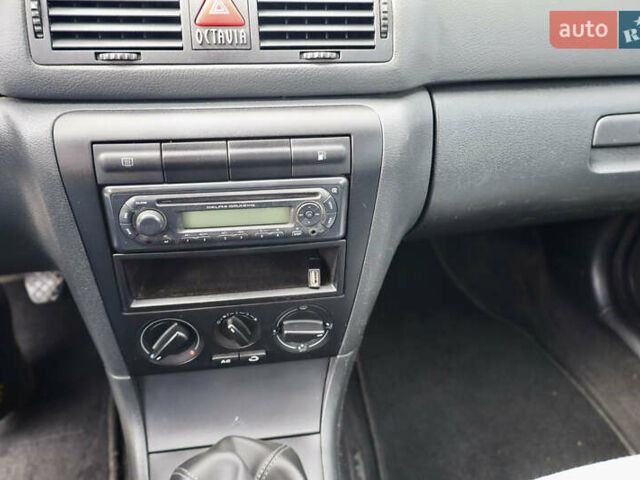 Сірий Шкода Октавія, об'ємом двигуна 1.6 л та пробігом 199 тис. км за 6299 $, фото 26 на Automoto.ua