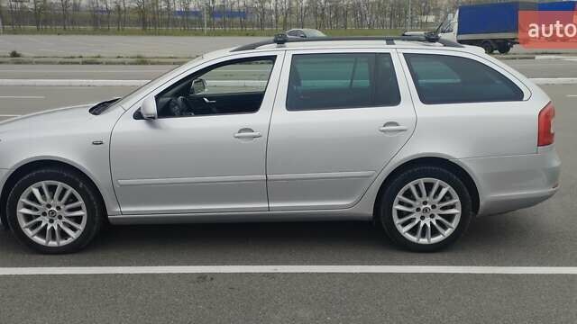 Серый Шкода Октавия, объемом двигателя 1.8 л и пробегом 215 тыс. км за 8000 $, фото 5 на Automoto.ua