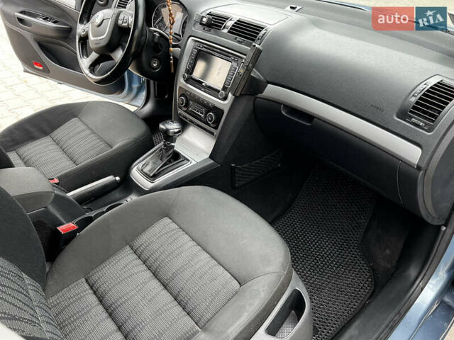 Серый Шкода Октавия, объемом двигателя 1.9 л и пробегом 320 тыс. км за 7000 $, фото 63 на Automoto.ua