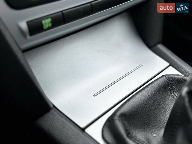 Серый Шкода Октавия, объемом двигателя 1.6 л и пробегом 203 тыс. км за 8099 $, фото 85 на Automoto.ua