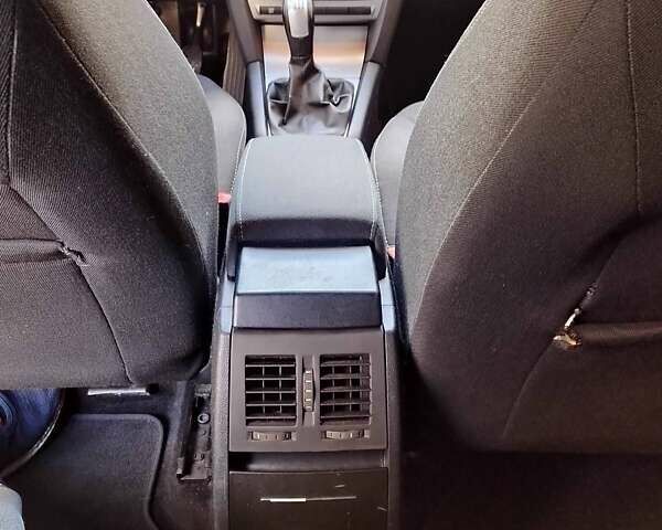 Сірий Шкода Октавія, об'ємом двигуна 1.8 л та пробігом 235 тис. км за 6300 $, фото 6 на Automoto.ua