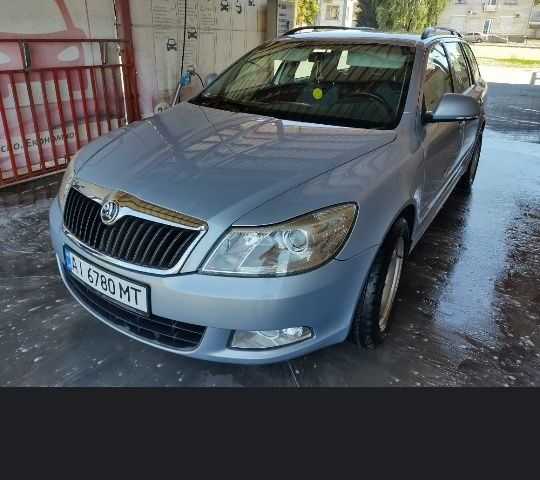Сірий Шкода Октавія, об'ємом двигуна 1.6 л та пробігом 155 тис. км за 8500 $, фото 4 на Automoto.ua