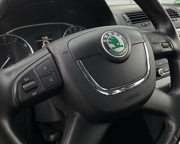 Сірий Шкода Октавія, об'ємом двигуна 1.8 л та пробігом 230 тис. км за 7100 $, фото 53 на Automoto.ua