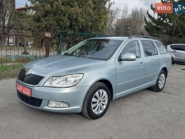 Серый Шкода Октавия, объемом двигателя 1.4 л и пробегом 240 тыс. км за 7199 $, фото 2 на Automoto.ua