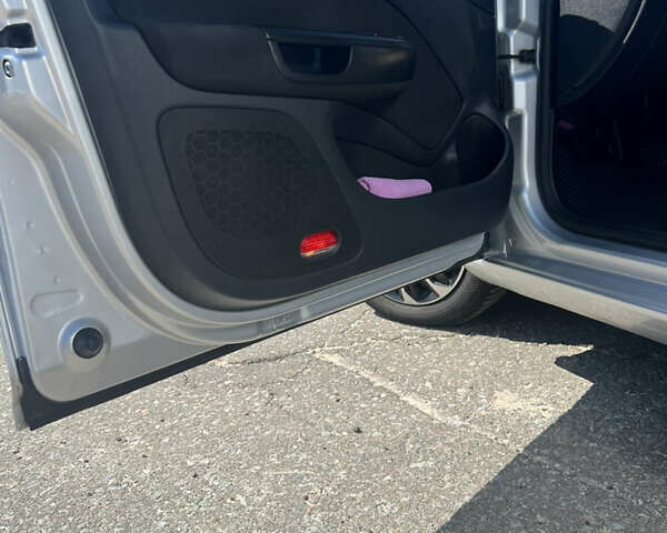 Сірий Шкода Октавія, об'ємом двигуна 1.8 л та пробігом 194 тис. км за 8400 $, фото 8 на Automoto.ua