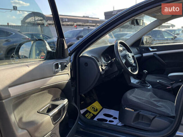 Серый Шкода Октавия, объемом двигателя 1.39 л и пробегом 188 тыс. км за 6600 $, фото 17 на Automoto.ua