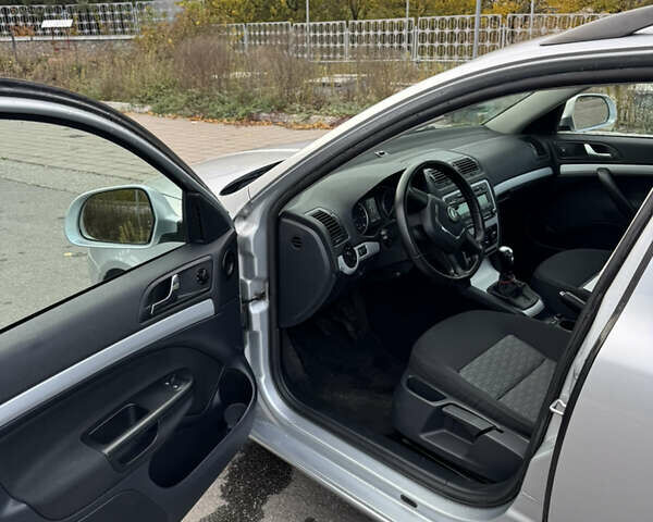 Шкода Октавия 2009 в Великой Багачке на Automoto.ua Серый Шкода Октавия, объемом двигателя 1.4 л и пробегом 192 тыс. км за 6799 $, фото 18 на Automoto.ua