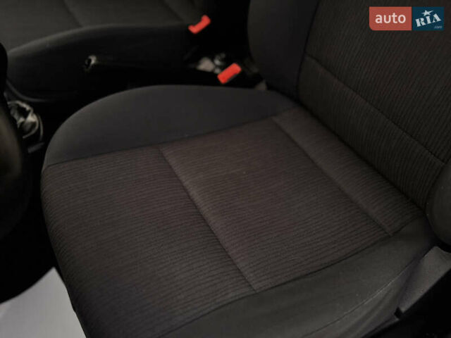 Сірий Шкода Октавія, об'ємом двигуна 1.6 л та пробігом 139 тис. км за 6600 $, фото 26 на Automoto.ua