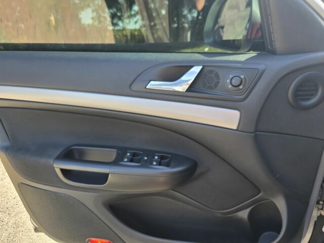 Серый Шкода Октавия, объемом двигателя 2 л и пробегом 240 тыс. км за 8600 $, фото 12 на Automoto.ua