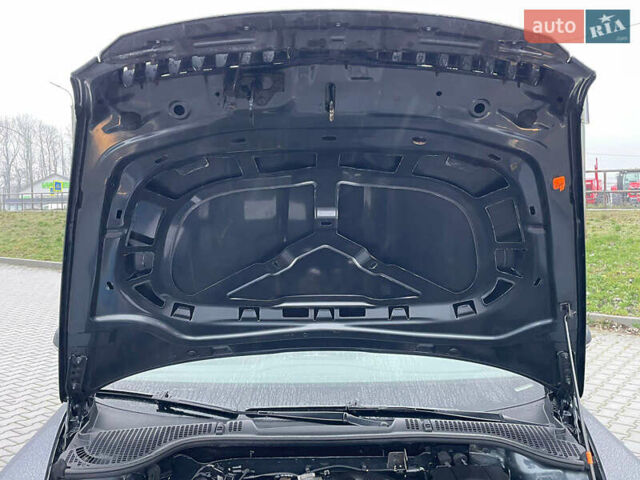 Серый Шкода Октавия, объемом двигателя 1.6 л и пробегом 181 тыс. км за 8999 $, фото 53 на Automoto.ua