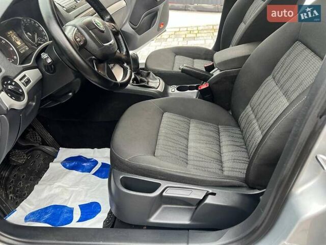 Серый Шкода Октавия, объемом двигателя 1.4 л и пробегом 193 тыс. км за 7599 $, фото 44 на Automoto.ua