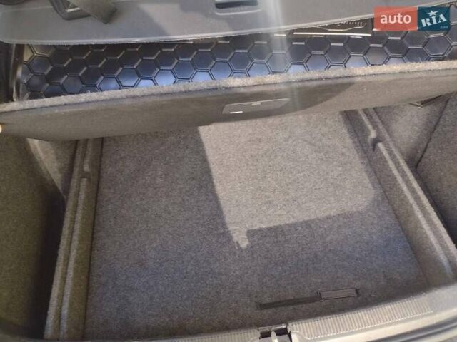 Сірий Шкода Октавія, об'ємом двигуна 1.8 л та пробігом 235 тис. км за 6300 $, фото 21 на Automoto.ua