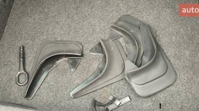 Серый Шкода Октавия, объемом двигателя 1.8 л и пробегом 215 тыс. км за 8000 $, фото 35 на Automoto.ua