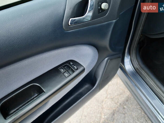 Сірий Шкода Октавія, об'ємом двигуна 1.6 л та пробігом 199 тис. км за 6299 $, фото 22 на Automoto.ua