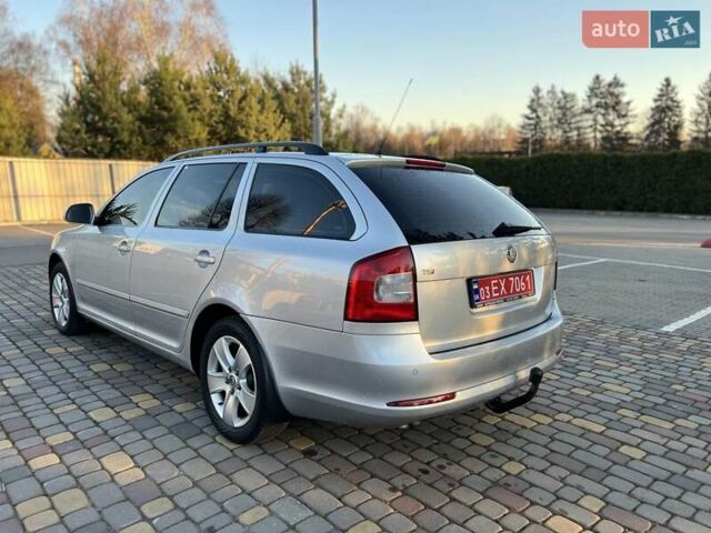 Сірий Шкода Октавія, об'ємом двигуна 1.8 л та пробігом 230 тис. км за 7700 $, фото 2 на Automoto.ua