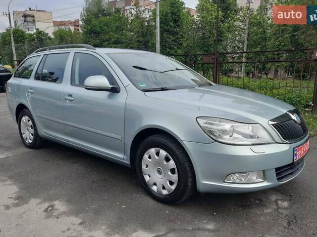 Серый Шкода Октавия, объемом двигателя 1.6 л и пробегом 258 тыс. км за 7499 $, фото 11 на Automoto.ua