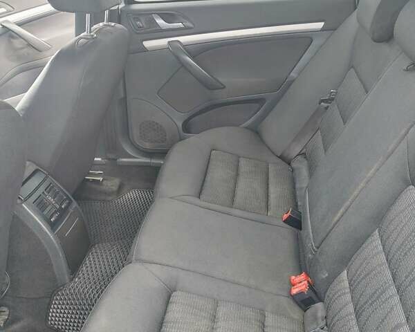 Сірий Шкода Октавія, об'ємом двигуна 2 л та пробігом 370 тис. км за 7300 $, фото 4 на Automoto.ua