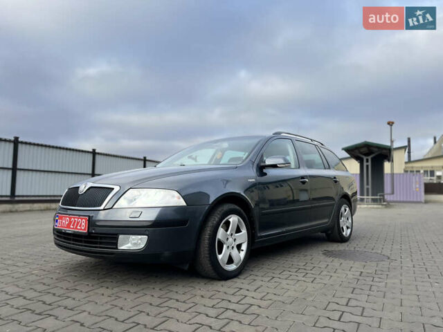 Сірий Шкода Октавія, об'ємом двигуна 1.6 л та пробігом 242 тис. км за 6600 $, фото 1 на Automoto.ua