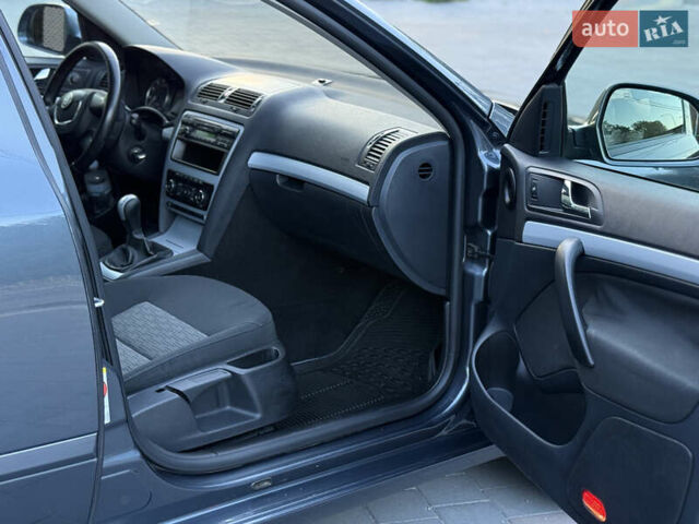 Сірий Шкода Октавія, об'ємом двигуна 1.8 л та пробігом 171 тис. км за 7300 $, фото 35 на Automoto.ua