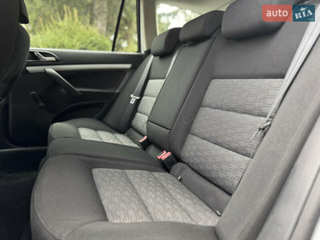 Серый Шкода Октавия, объемом двигателя 1.6 л и пробегом 212 тыс. км за 7400 $, фото 26 на Automoto.ua