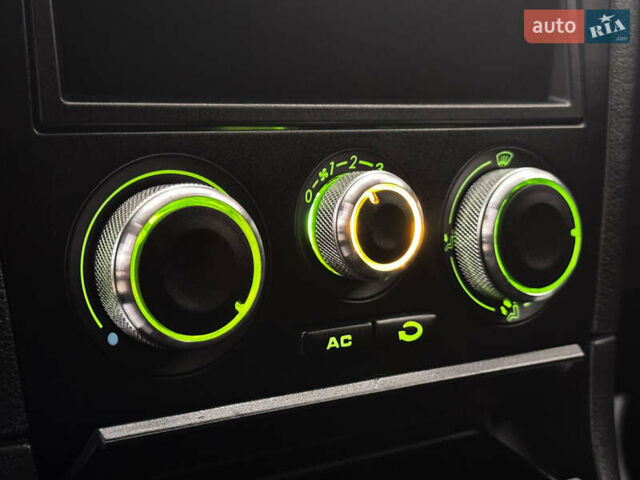 Сірий Шкода Октавія, об'ємом двигуна 1.6 л та пробігом 139 тис. км за 6600 $, фото 32 на Automoto.ua