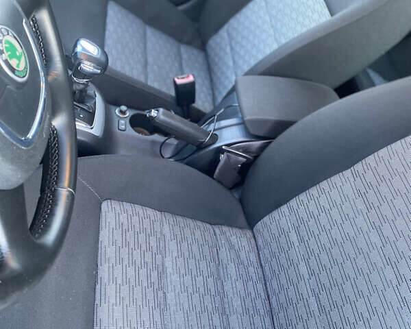 Серый Шкода Октавия, объемом двигателя 1.4 л и пробегом 198 тыс. км за 7700 $, фото 15 на Automoto.ua