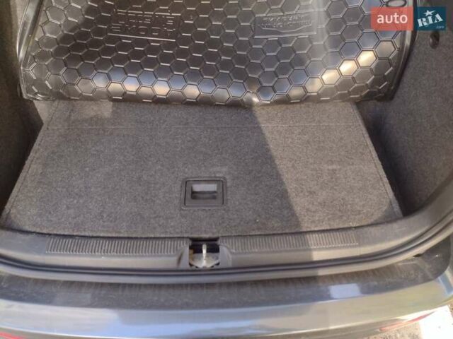 Сірий Шкода Октавія, об'ємом двигуна 1.8 л та пробігом 235 тис. км за 6300 $, фото 22 на Automoto.ua