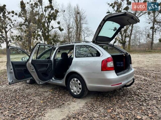 Серый Шкода Октавия, объемом двигателя 1.6 л и пробегом 182 тыс. км за 7700 $, фото 66 на Automoto.ua