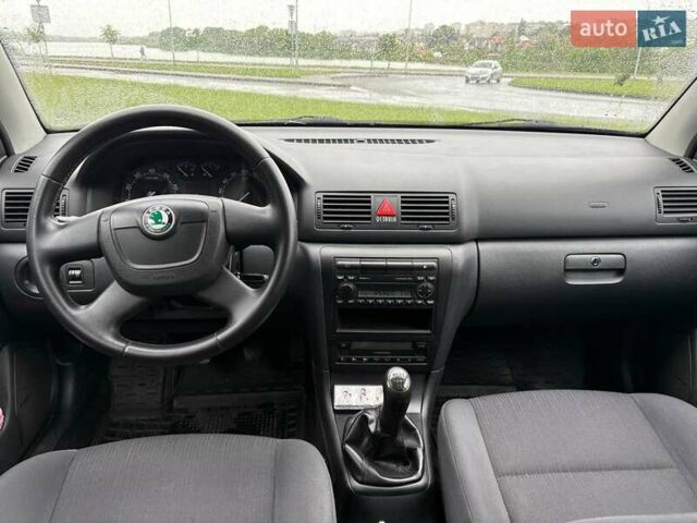 Серый Шкода Октавия, объемом двигателя 1.6 л и пробегом 198 тыс. км за 4900 $, фото 6 на Automoto.ua