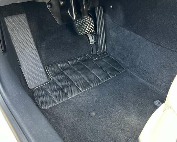 Сірий Шкода Октавія, об'ємом двигуна 1.8 л та пробігом 194 тис. км за 8400 $, фото 13 на Automoto.ua