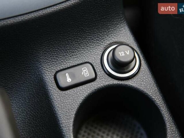 Серый Шкода Октавия, объемом двигателя 1.4 л и пробегом 205 тыс. км за 7900 $, фото 18 на Automoto.ua