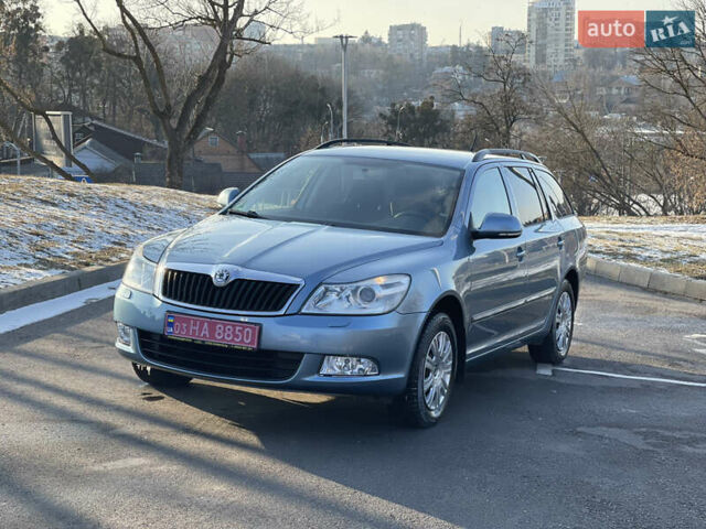 Серый Шкода Октавия, объемом двигателя 1.6 л и пробегом 157 тыс. км за 8499 $, фото 1 на Automoto.ua