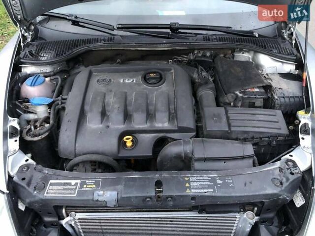 Сірий Шкода Октавія, об'ємом двигуна 1.9 л та пробігом 274 тис. км за 7300 $, фото 6 на Automoto.ua