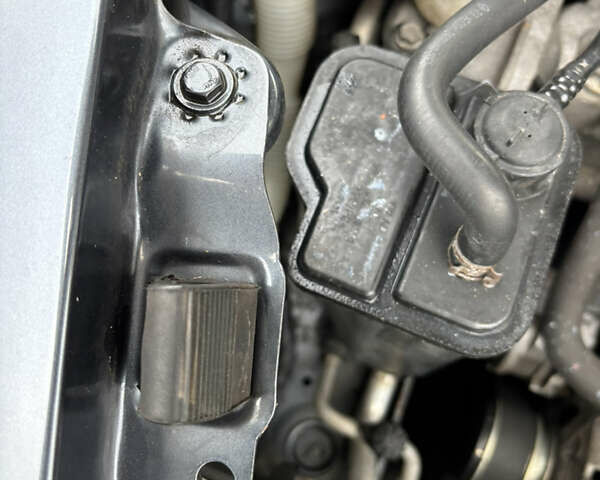 Сірий Шкода Октавія, об'ємом двигуна 1.6 л та пробігом 242 тис. км за 6600 $, фото 38 на Automoto.ua