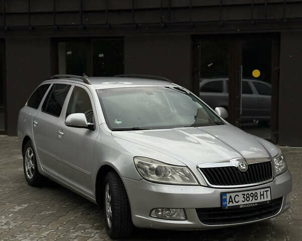 Сірий Шкода Октавія, об'ємом двигуна 1.97 л та пробігом 266 тис. км за 7500 $, фото 2 на Automoto.ua