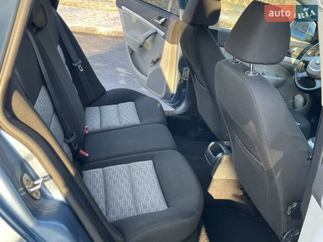 Серый Шкода Октавия, объемом двигателя 1.6 л и пробегом 157 тыс. км за 8499 $, фото 70 на Automoto.ua