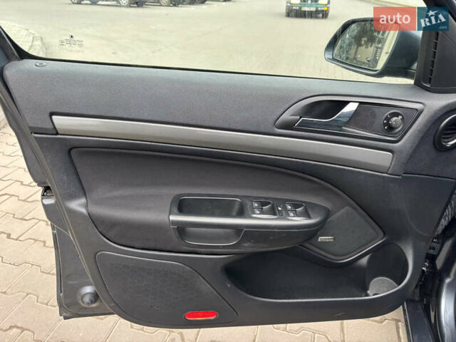 Сірий Шкода Октавія, об'ємом двигуна 1.6 л та пробігом 242 тис. км за 6600 $, фото 43 на Automoto.ua