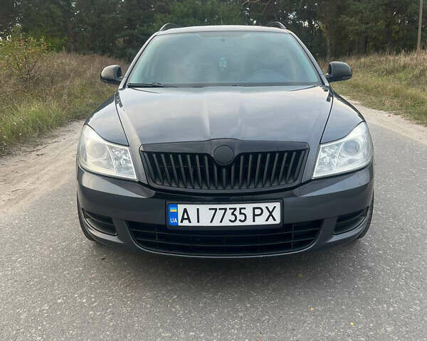 Сірий Шкода Октавія, об'ємом двигуна 1.6 л та пробігом 298 тис. км за 7800 $, фото 3 на Automoto.ua