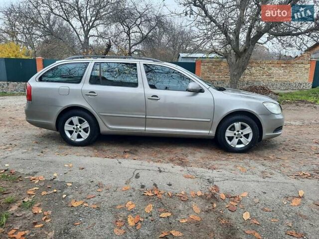 Серый Шкода Октавия, объемом двигателя 1.6 л и пробегом 250 тыс. км за 7550 $, фото 16 на Automoto.ua