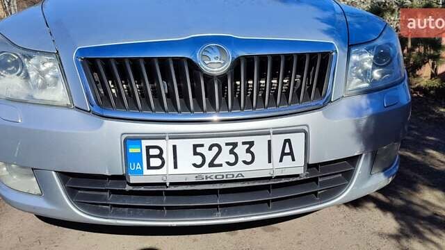 Серый Шкода Октавия, объемом двигателя 1.6 л и пробегом 230 тыс. км за 7100 $, фото 17 на Automoto.ua