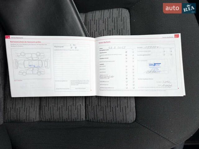 Серый Шкода Октавия, объемом двигателя 1.8 л и пробегом 220 тыс. км за 8200 $, фото 31 на Automoto.ua