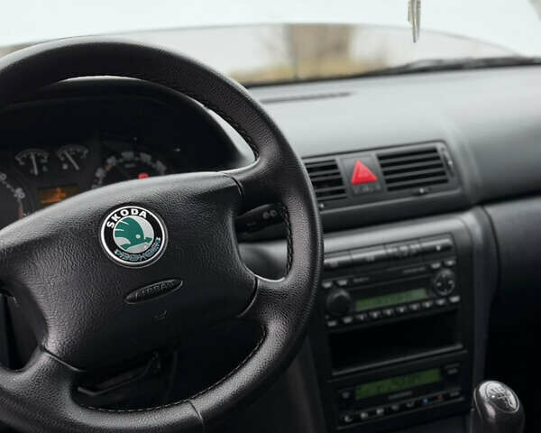 Серый Шкода Октавия, объемом двигателя 1.6 л и пробегом 205 тыс. км за 4750 $, фото 40 на Automoto.ua