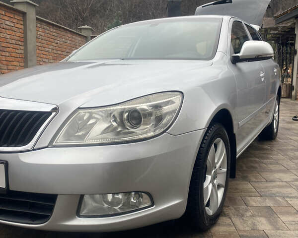 Сірий Шкода Октавія, об'ємом двигуна 1.9 л та пробігом 341 тис. км за 6800 $, фото 14 на Automoto.ua