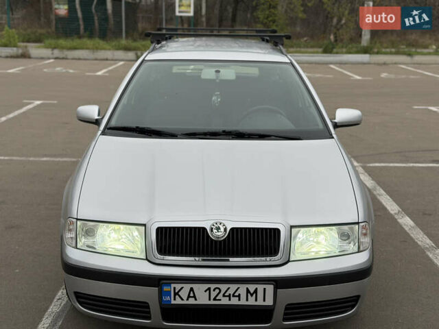 Серый Шкода Октавия, объемом двигателя 1.6 л и пробегом 205 тыс. км за 4750 $, фото 1 на Automoto.ua