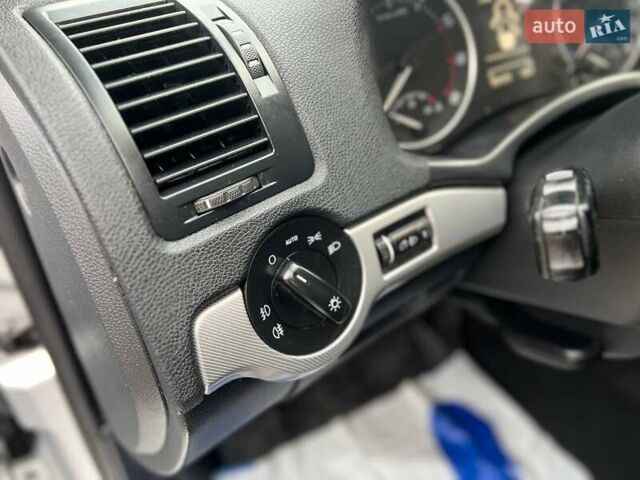 Серый Шкода Октавия, объемом двигателя 1.4 л и пробегом 193 тыс. км за 7599 $, фото 47 на Automoto.ua