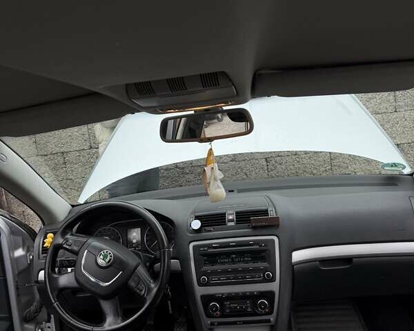 Серый Шкода Октавия, объемом двигателя 1.9 л и пробегом 340 тыс. км за 6161 $, фото 1 на Automoto.ua